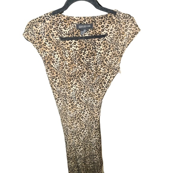 Jones New York Leopard Print Fitted Dress - Picture 4 of 12